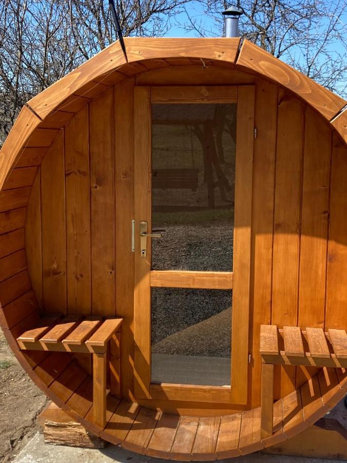 Cabanele Lu' Dinu Árgyasudvarhely Kültér fotó